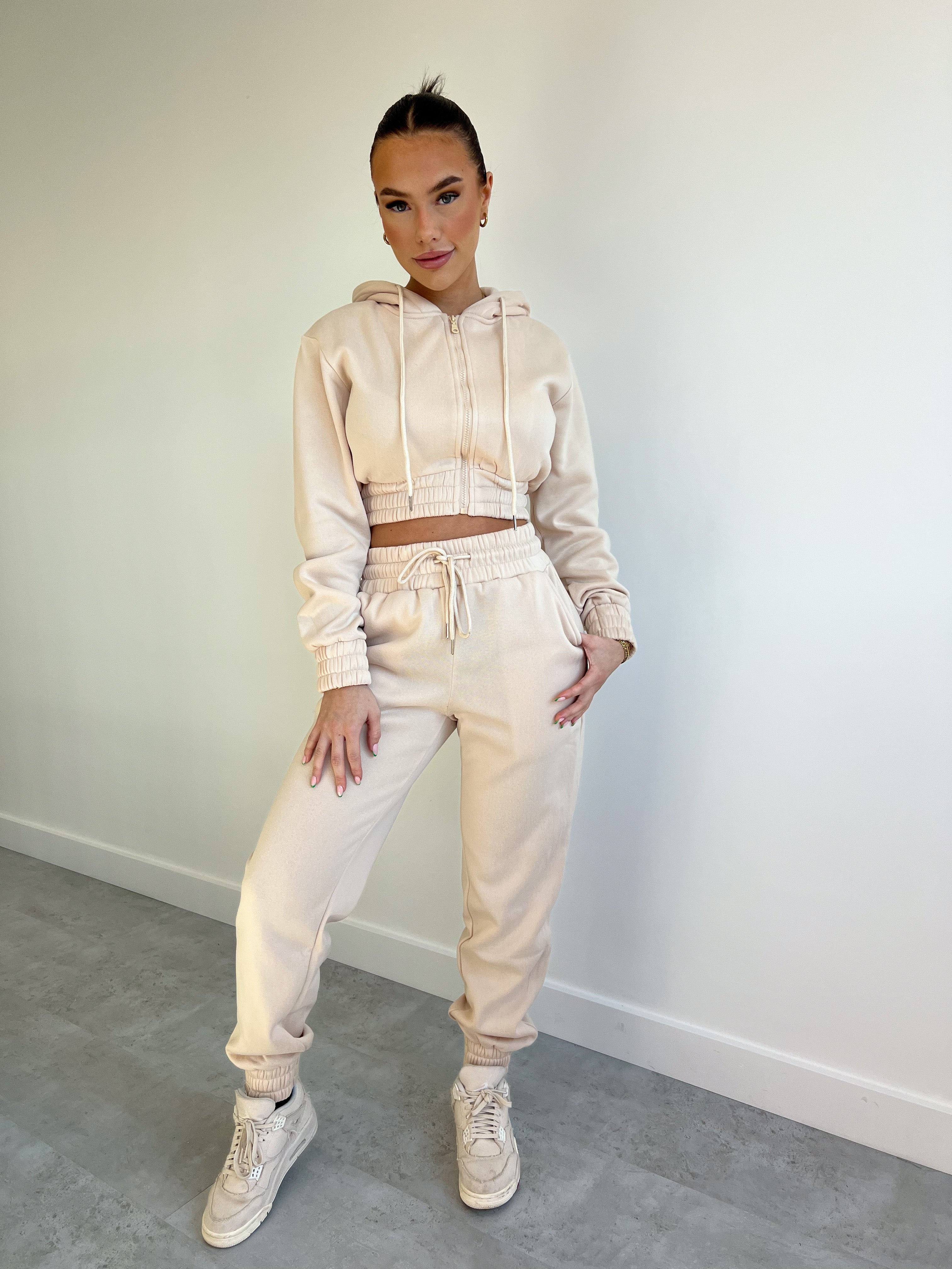 CROP WESTE JOG SET BEIGE