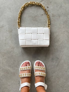 INSPIRED CHAIN SANDALS WHITE - Femmefatalefashion.nl