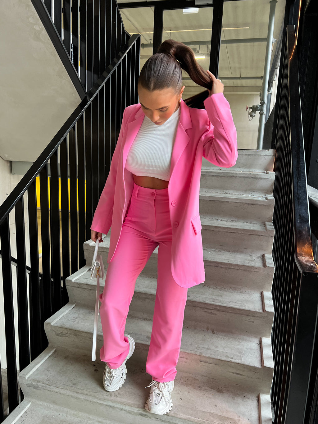 CLASSY & CASUAL SUIT PINK